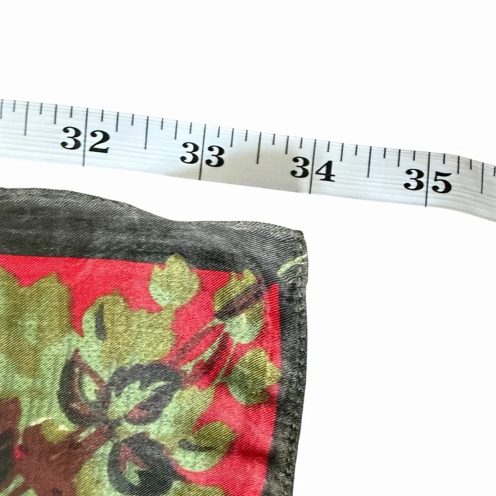 M.O.S.I Floral Satin‎ Scarf 34